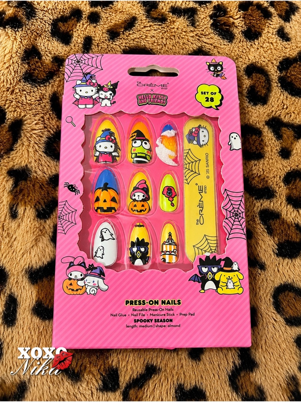 The Créme Shop Hello Kitty Halloween Press-On Nails